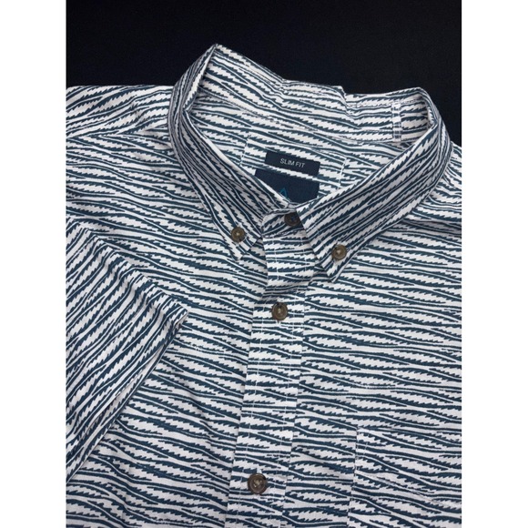 Prana Other - Prana Mens Slim Fit Short Sleeve Button Down Shirt White Navy Wave M11202533 LRG